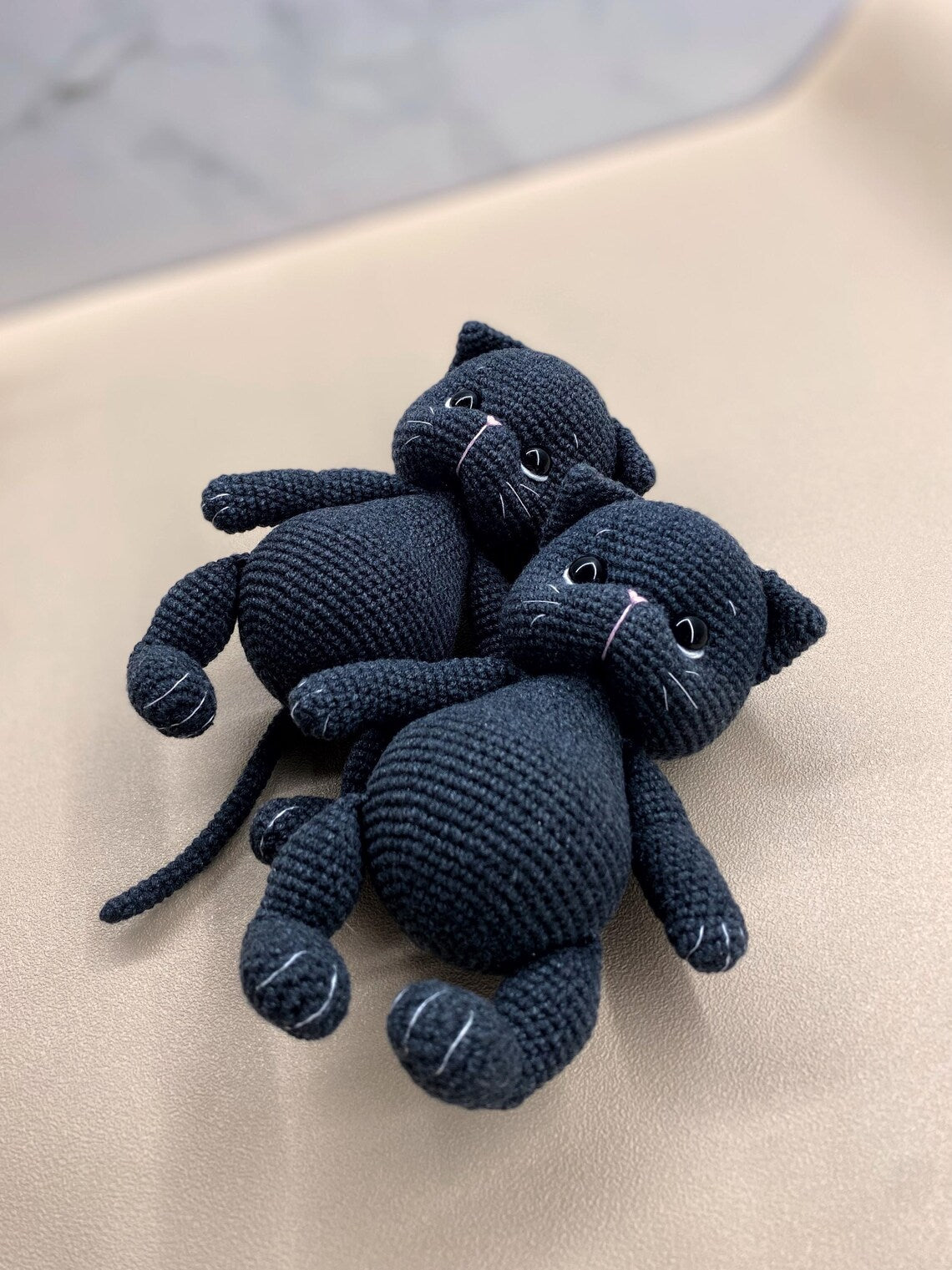 Crochet pattern black cat PDF in Eng