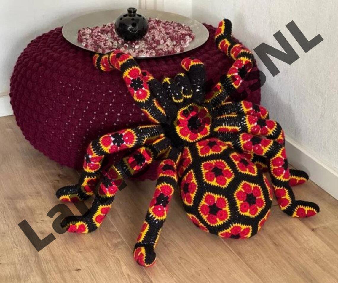 Pattern crochet giant spider tarantula african flower pdf